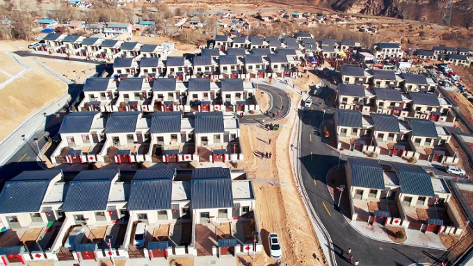 災后重建暖冬日 | 群眾搬進了我們設計的“蘭派民居”